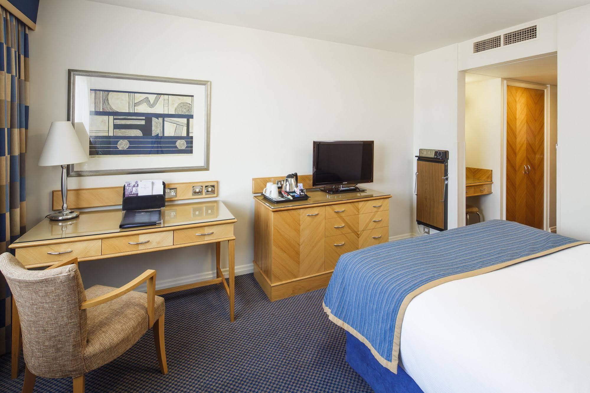Pomme D'Or Hotel Saint Helier Jersey Esterno foto
