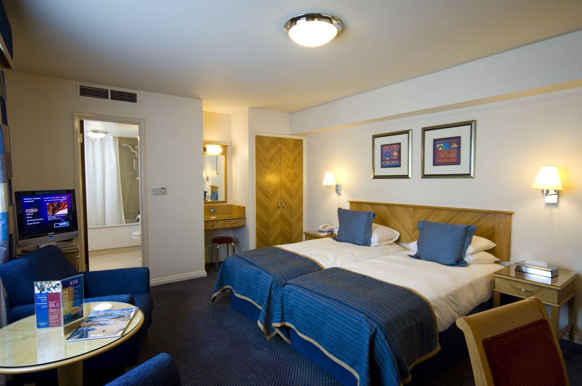 Pomme D'Or Hotel Saint Helier Jersey Esterno foto
